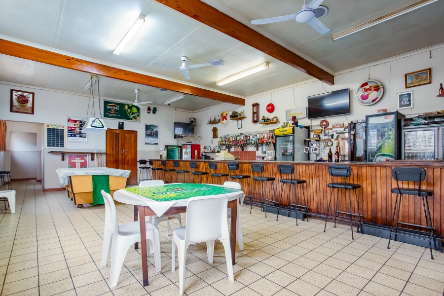 Commercial Property for Sale in Paarl North Western Cape